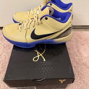 Nike Kobe Barcelona Sneakers Size 7 Men’s